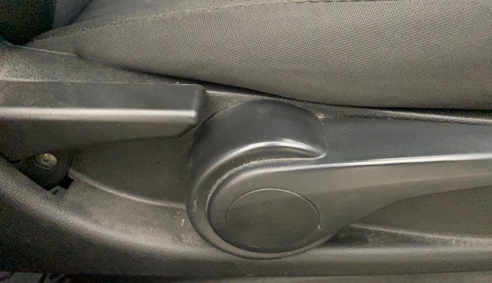 2021 Tata NEXON XZ PLUS PETROL, Petrol, Manual, 19,819 km, Driver Side Adjustment Panel