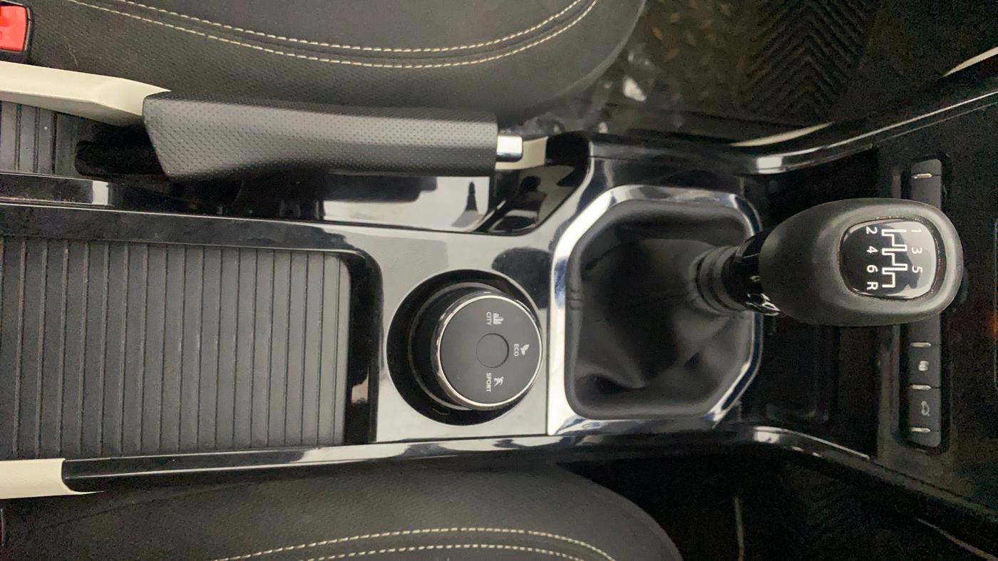 2021 Tata NEXON XZ PLUS PETROL, Petrol, Manual, 19,819 km, Gear Lever