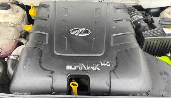 2017 Mahindra XUV500 W6, Diesel, Manual, 25,130 km, Engine View