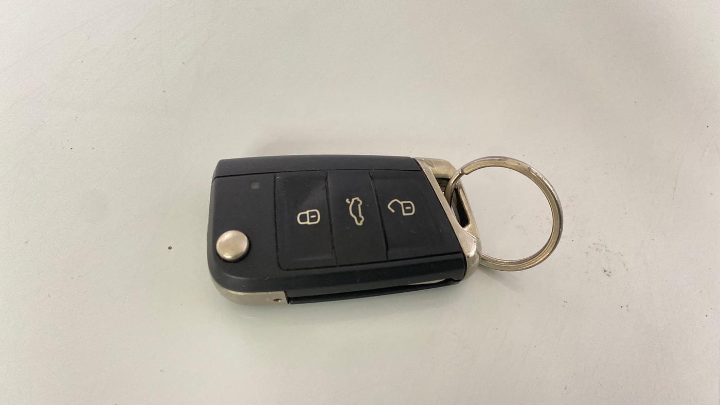 2022 Volkswagen TIGUAN ELEGANCE 2.0 TSI DSG, Petrol, Automatic, 55,240 km, Key Close Up