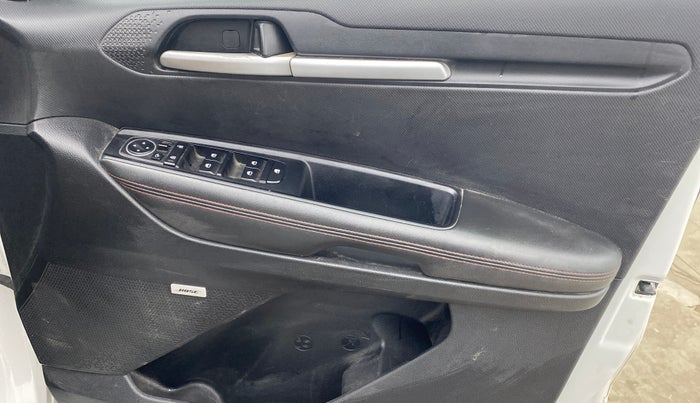 2020 KIA SONET GTX PLUS 1.0 DCT, Petrol, Automatic, 52,949 km, Driver Side Door Panels Control