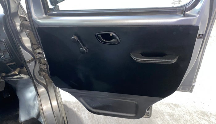 2021 Maruti Eeco 5 STR WITH A/C+HTR, Petrol, Manual, 22,322 km, Driver Side Door Panels Control