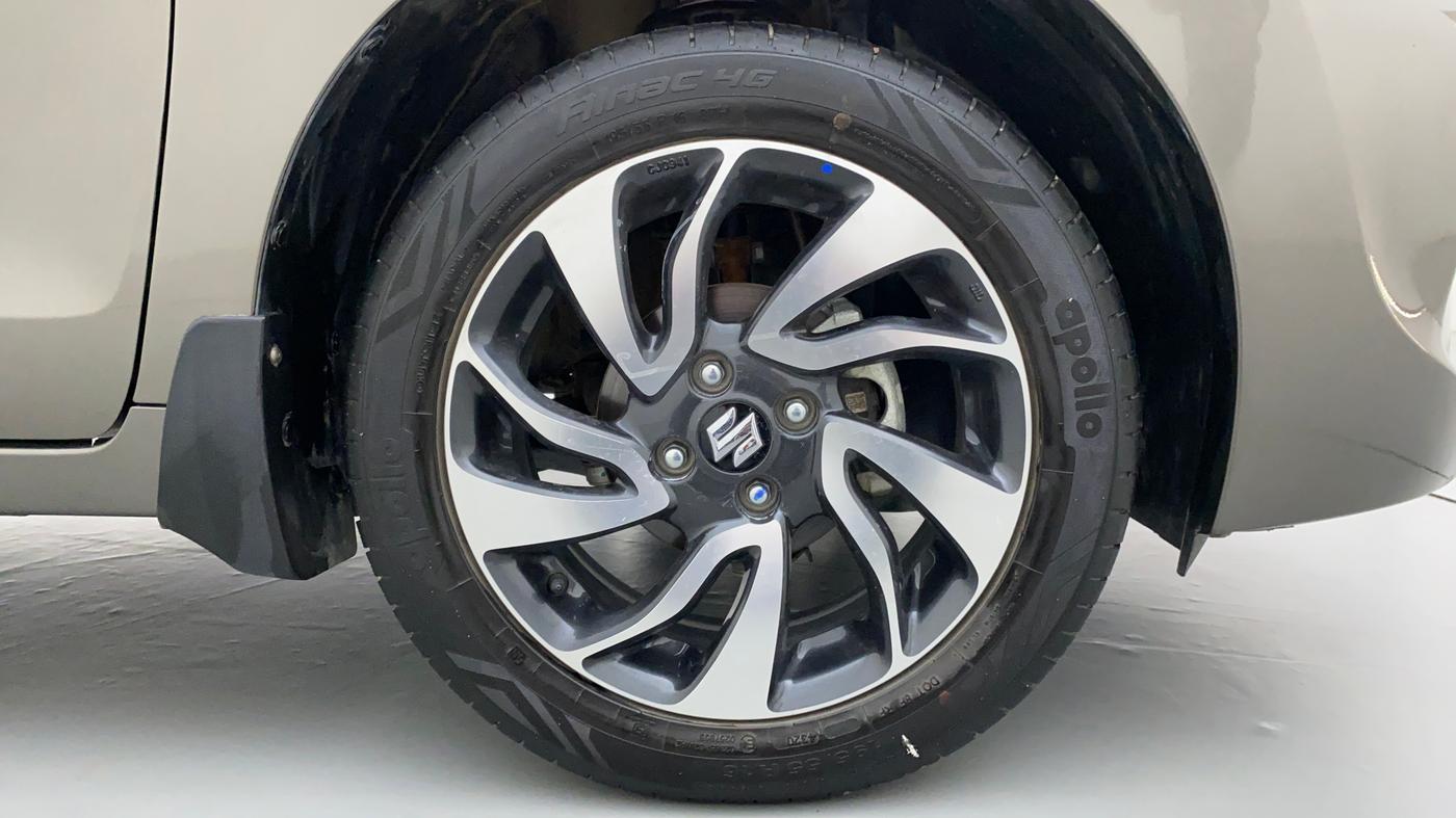 2020 Maruti Baleno ZETA 1.2 K12, Petrol, Manual, 9,556 km, Right Front Wheel