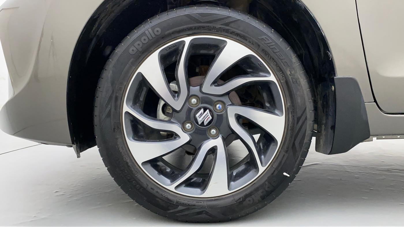 2020 Maruti Baleno ZETA 1.2 K12, Petrol, Manual, 9,556 km, Left Front Wheel