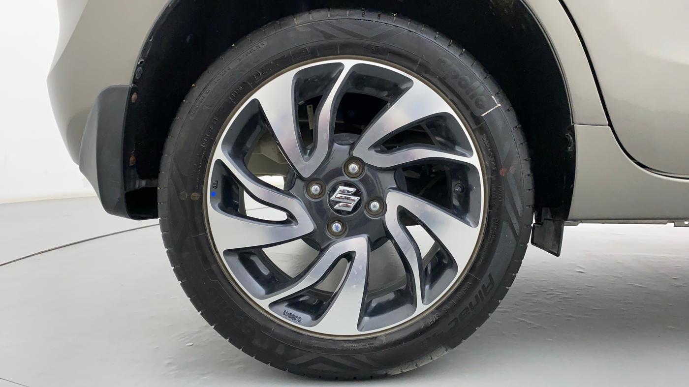 2020 Maruti Baleno ZETA 1.2 K12, Petrol, Manual, 9,556 km, Right Rear Wheel