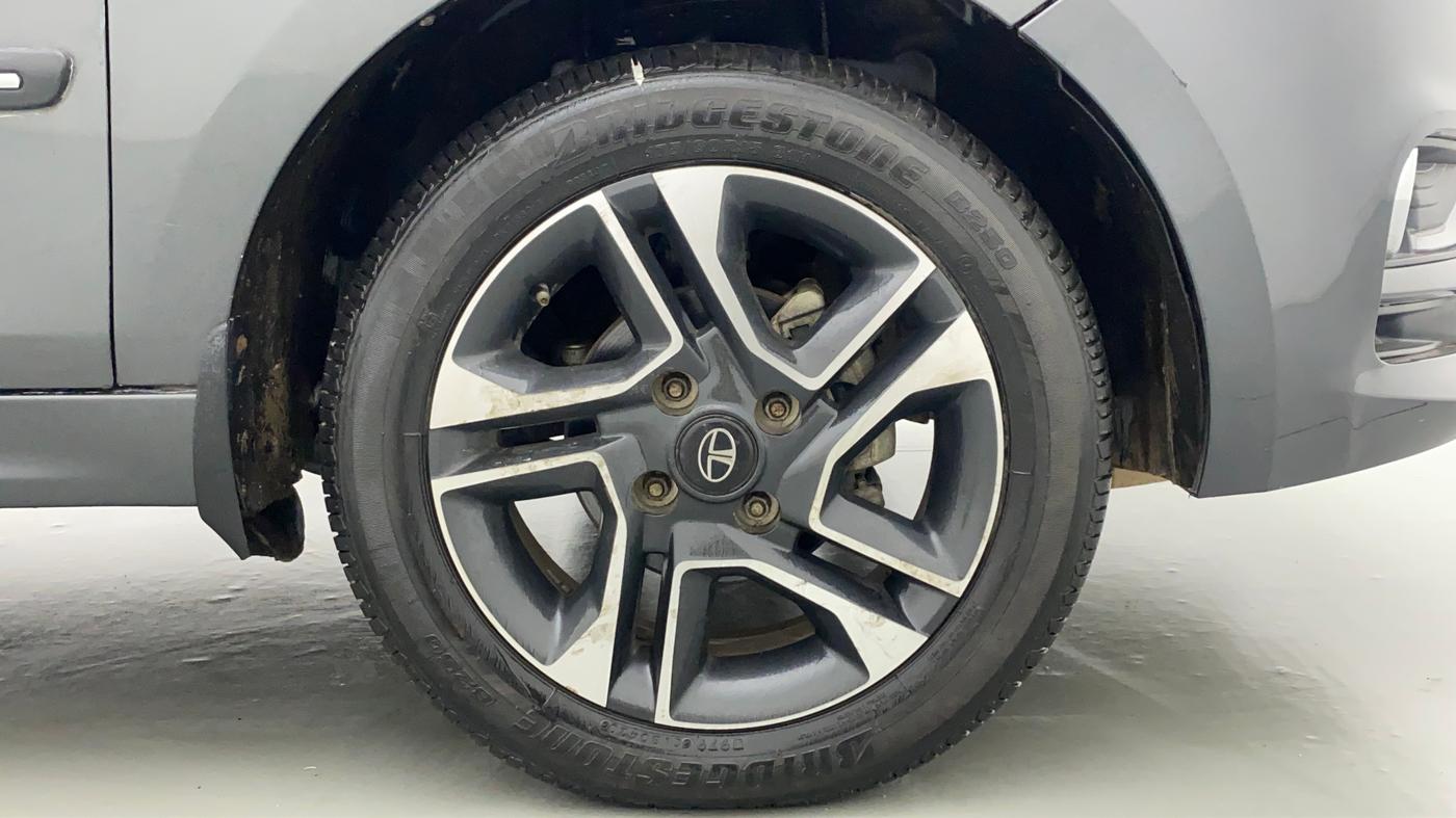 2020 Tata TIGOR XZ PLUS 1.2 REVOTRON, Petrol, Manual, 18,102 km, Right Front Wheel