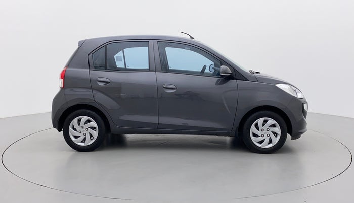 2019 Hyundai NEW SANTRO SPORTZ CNG, CNG, Manual, 20,261 km, Right Side View