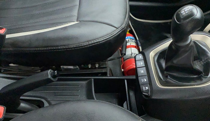 2019 Hyundai NEW SANTRO SPORTZ CNG, CNG, Manual, 20,261 km, Gear Lever