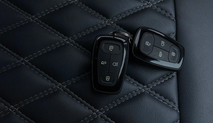 2022 Tata PUNCH ACCOMPLISHED AMT, Petrol, Automatic, 46,051 km, Key Close Up