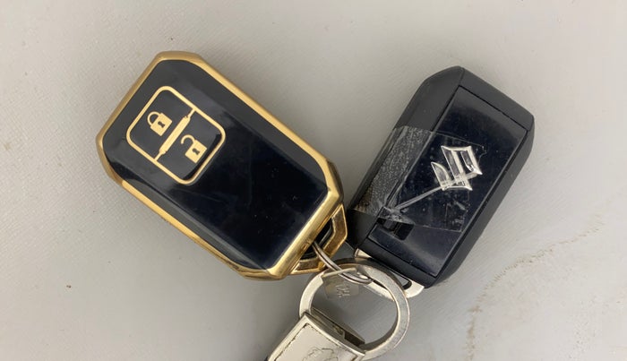 2019 Maruti Baleno ZETA PETROL 1.2, Petrol, Manual, 37,202 km, Key Close Up