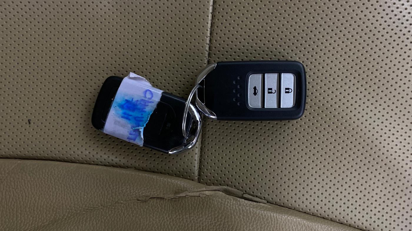 2022 Honda City 1.5L I-VTEC V MT 5TH GEN, Petrol, Manual, 1,01,250 km, Key Close Up