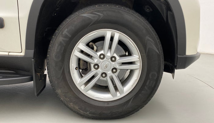 2021 Mahindra BOLERO NEO N 10, Diesel, Manual, 33,993 km, Right Front Wheel