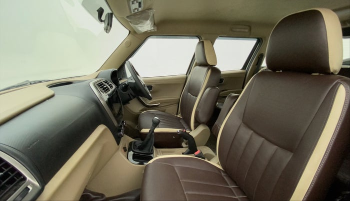 2021 Mahindra BOLERO NEO N 10, Diesel, Manual, 33,993 km, Right Side Front Door Cabin