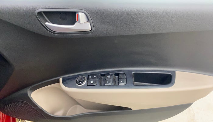 2017 Hyundai Grand i10 SPORTZ 1.2 KAPPA VTVT, Petrol, Manual, 13,664 km, Driver Side Door Panels Control