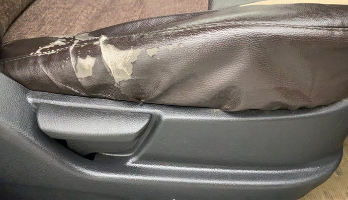 2016 Hyundai Eon MAGNA +, Petrol, Manual, 23,349 km, Driver Side Adjustment Panel