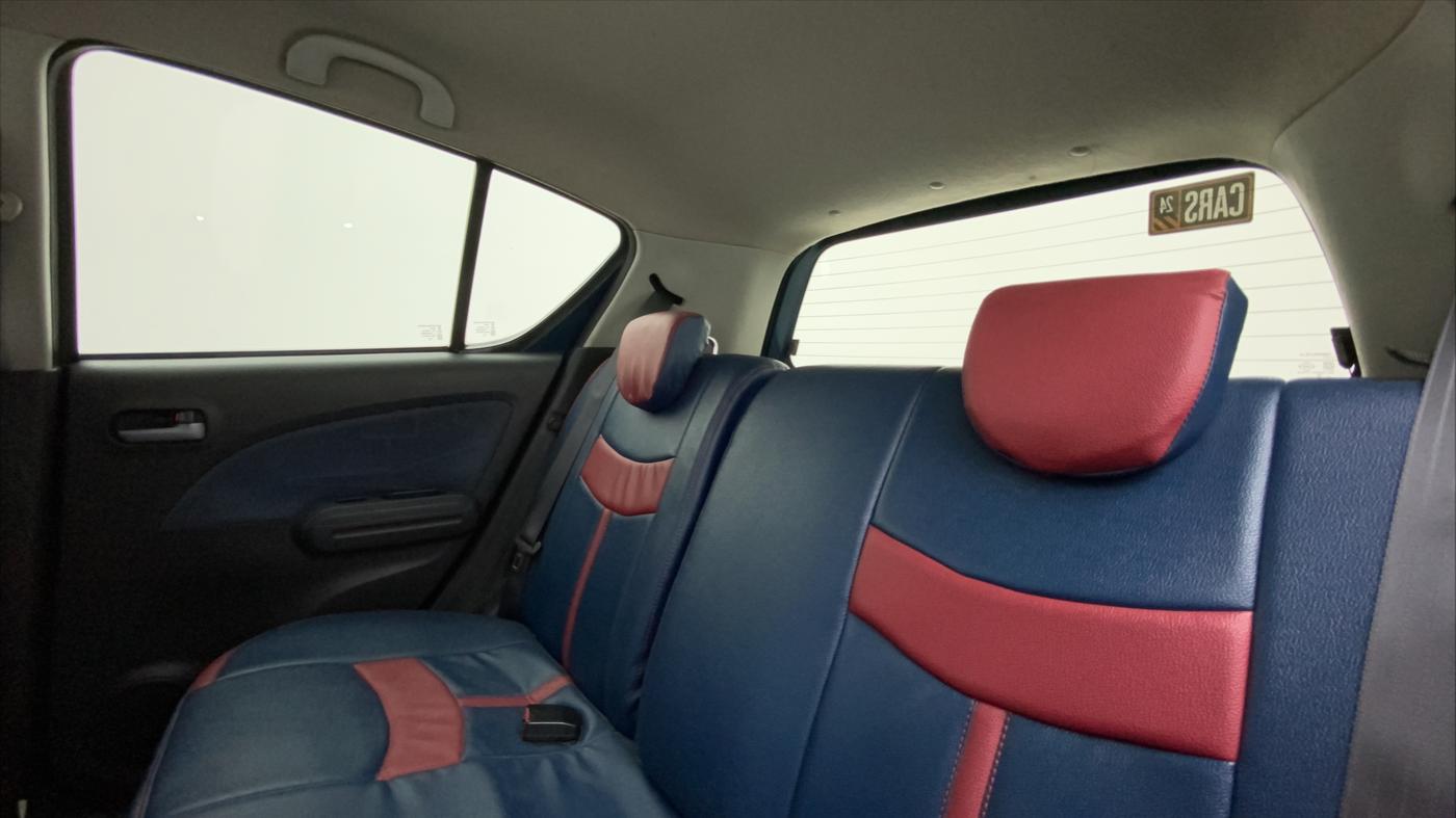 2011 Maruti Ritz ZXI, Petrol, Manual, 75,312 km, Right Side Rear Door Cabin