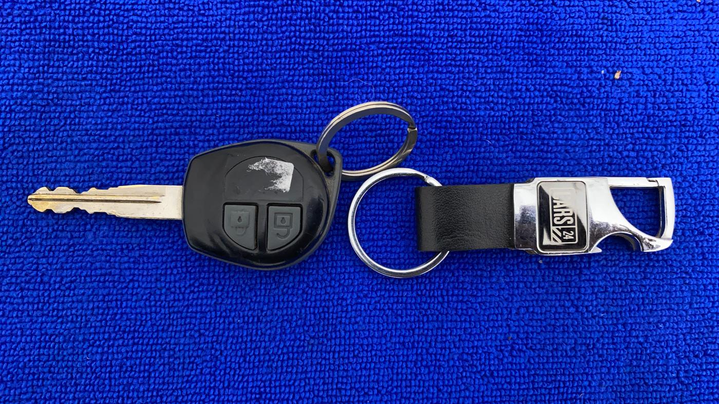 2011 Maruti Ritz ZXI, Petrol, Manual, 75,312 km, Key Close Up