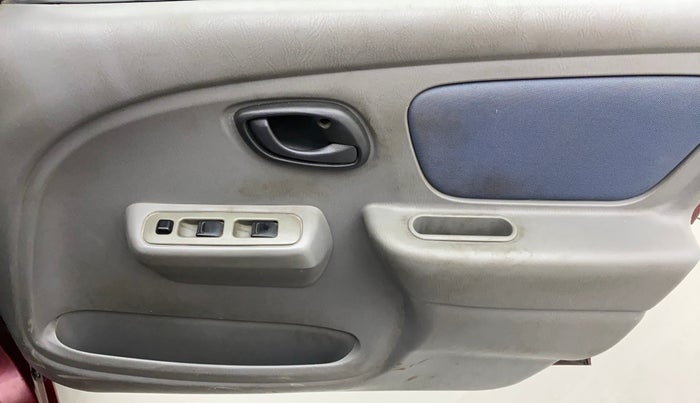 2012 Maruti Alto K10 VXI, CNG, Manual, 85,162 km, Driver Side Door Panels Control
