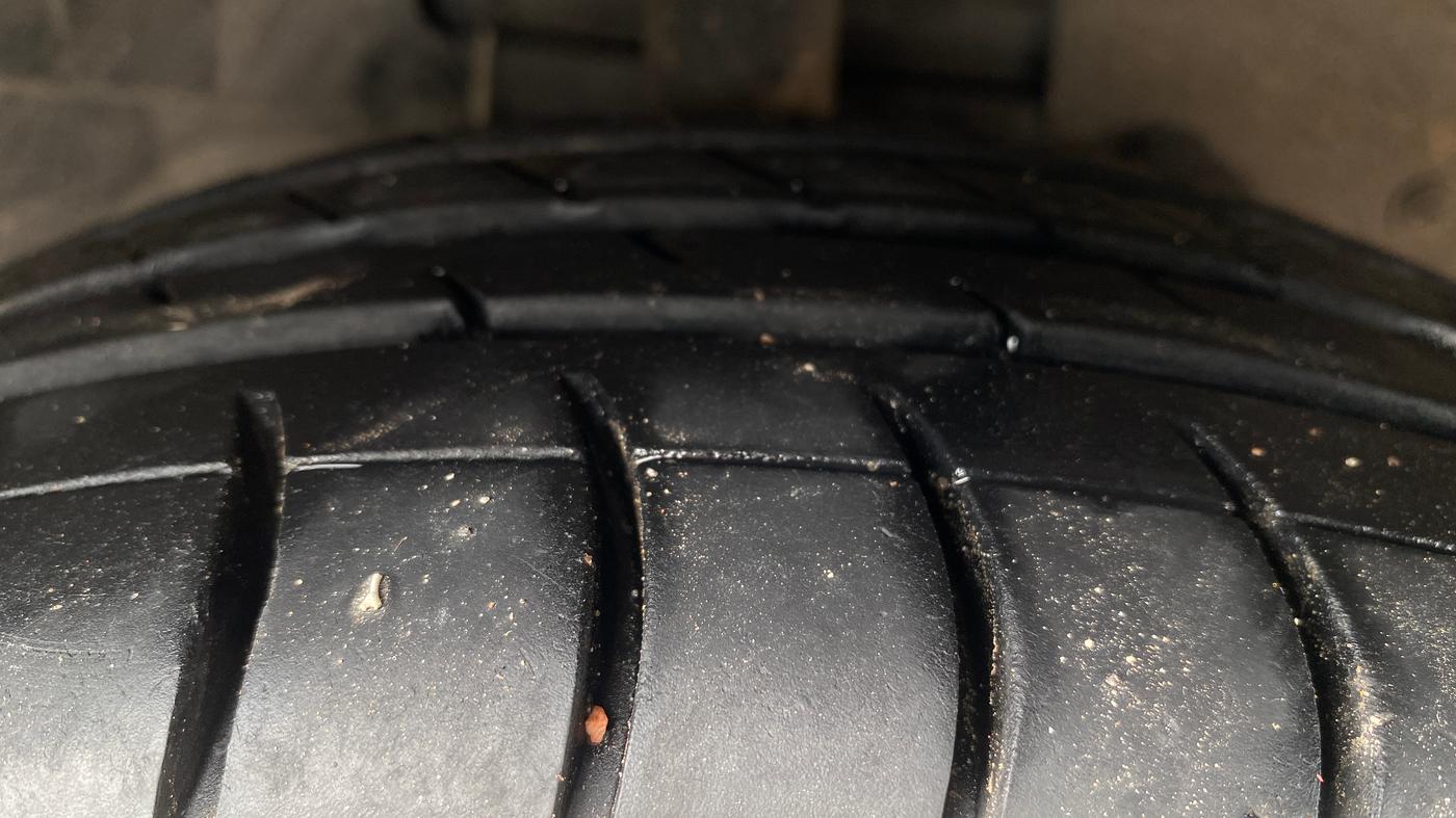 2019 Ford Figo Aspire TREND PLUS 1.2 PETROL, CNG, Manual, 73,631 km, Right Front Tyre Tread
