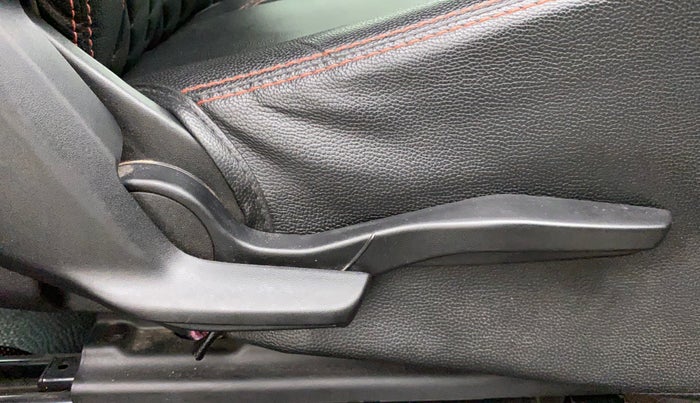 2017 Maruti Baleno ALPHA CVT PETROL 1.2, Petrol, Automatic, 59,999 km, Driver Side Adjustment Panel