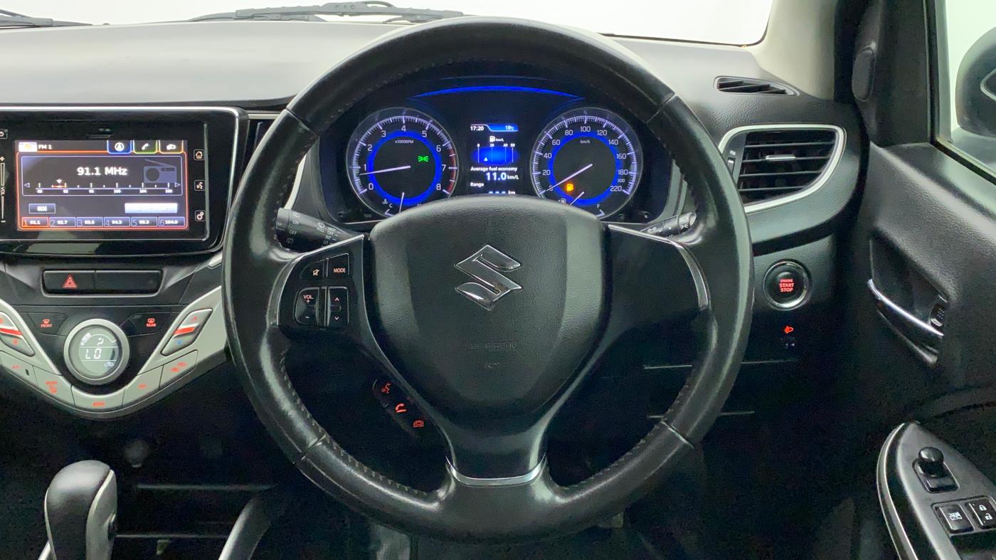 2017 Maruti Baleno ALPHA CVT PETROL 1.2, Petrol, Automatic, 59,999 km, Steering Wheel Close Up