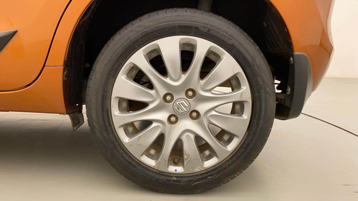 2017 Maruti Baleno ALPHA CVT PETROL 1.2, Petrol, Automatic, 59,999 km, Left Rear Wheel