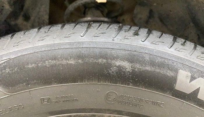 2023 Maruti BREZZA ZXI + SMART HYBRID, Petrol, Manual, 96,244 km, Right Front Tyre Tread