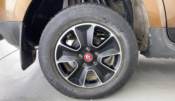 2017 Renault Duster RXS CVT 106 PS, CNG, Automatic, 95,188 km, Right Rear Wheel