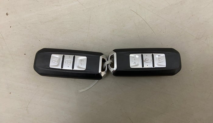 2020 MG HECTOR SMART 1.5 DCT PETROL, Petrol, Automatic, 37,842 km, Key Close Up