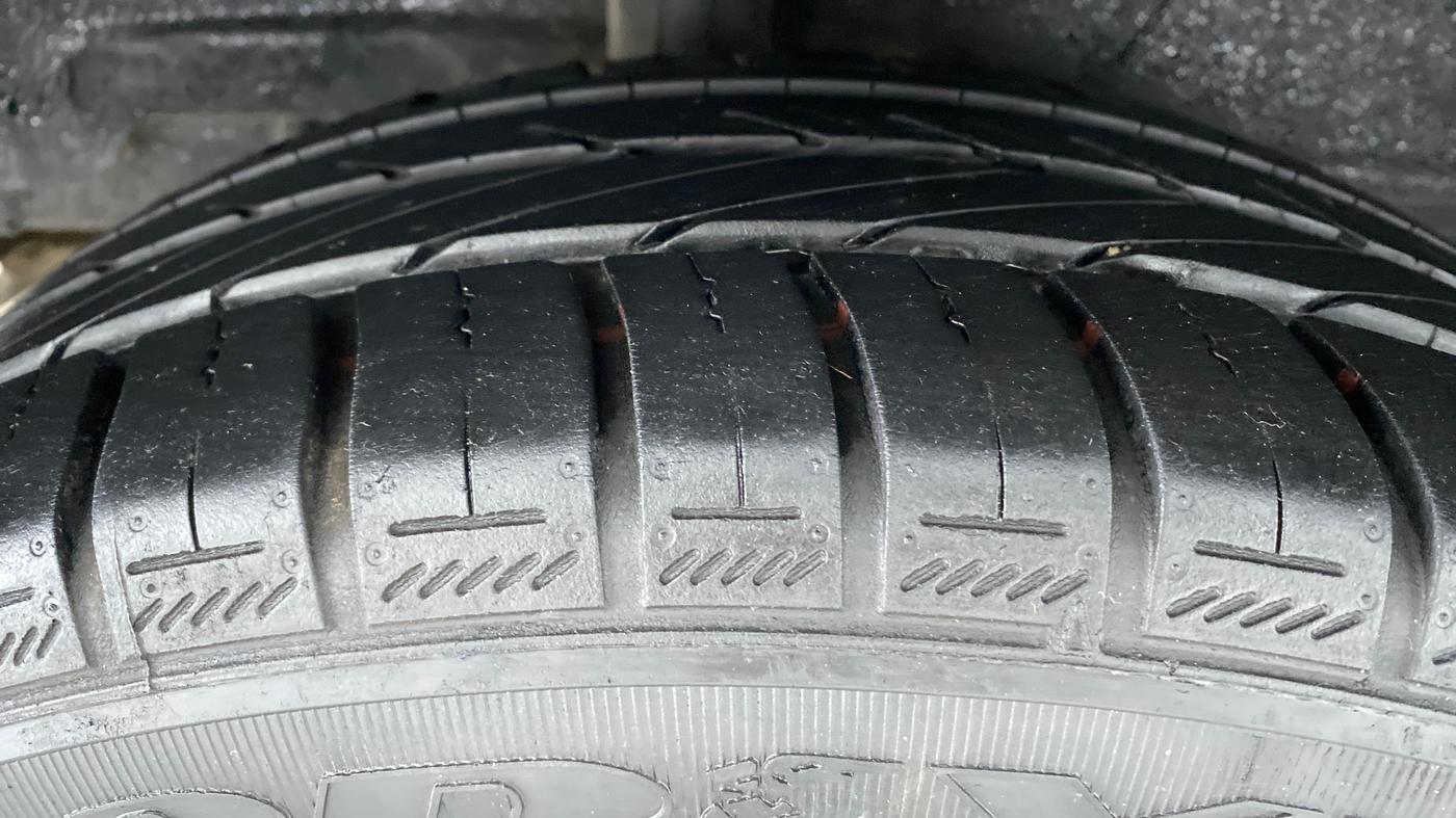 2018 Toyota YARIS VX CVT, Petrol, Automatic, 25,811 km, Right Rear Tyre Tread