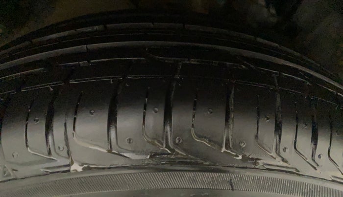 2021 Tata NEXON XZ PETROL, Petrol, Manual, 13,342 km, Right Rear Tyre Tread