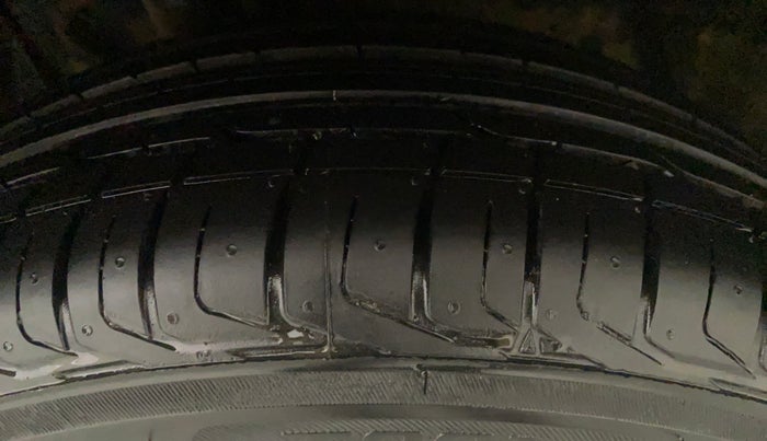 2021 Tata NEXON XZ PETROL, Petrol, Manual, 13,342 km, Left Front Tyre Tread