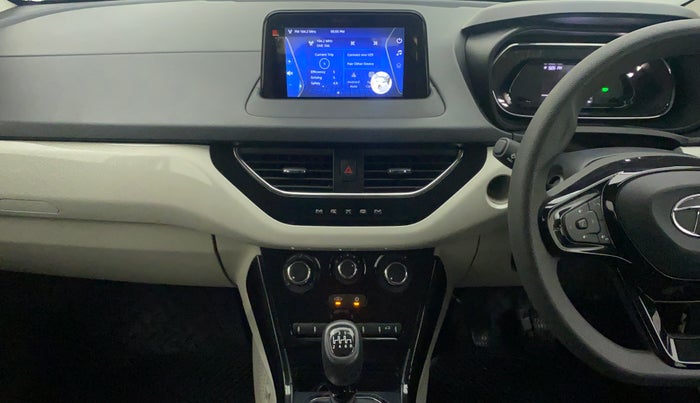 2021 Tata NEXON XZ PETROL, Petrol, Manual, 13,342 km, Air Conditioner