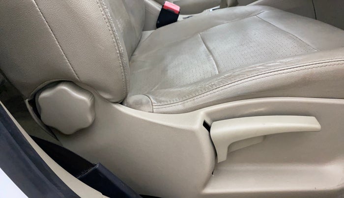 2014 Renault Fluence 1.5 E4, Diesel, Manual, 66,183 km, Driver Side Adjustment Panel