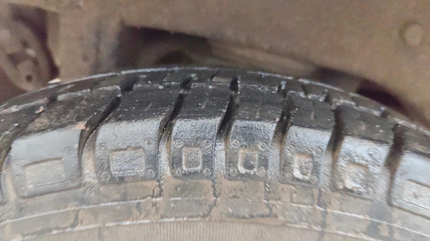 2013 Maruti Alto 800 LXI, Petrol, Manual, 18,013 km, Right Rear Tyre Tread