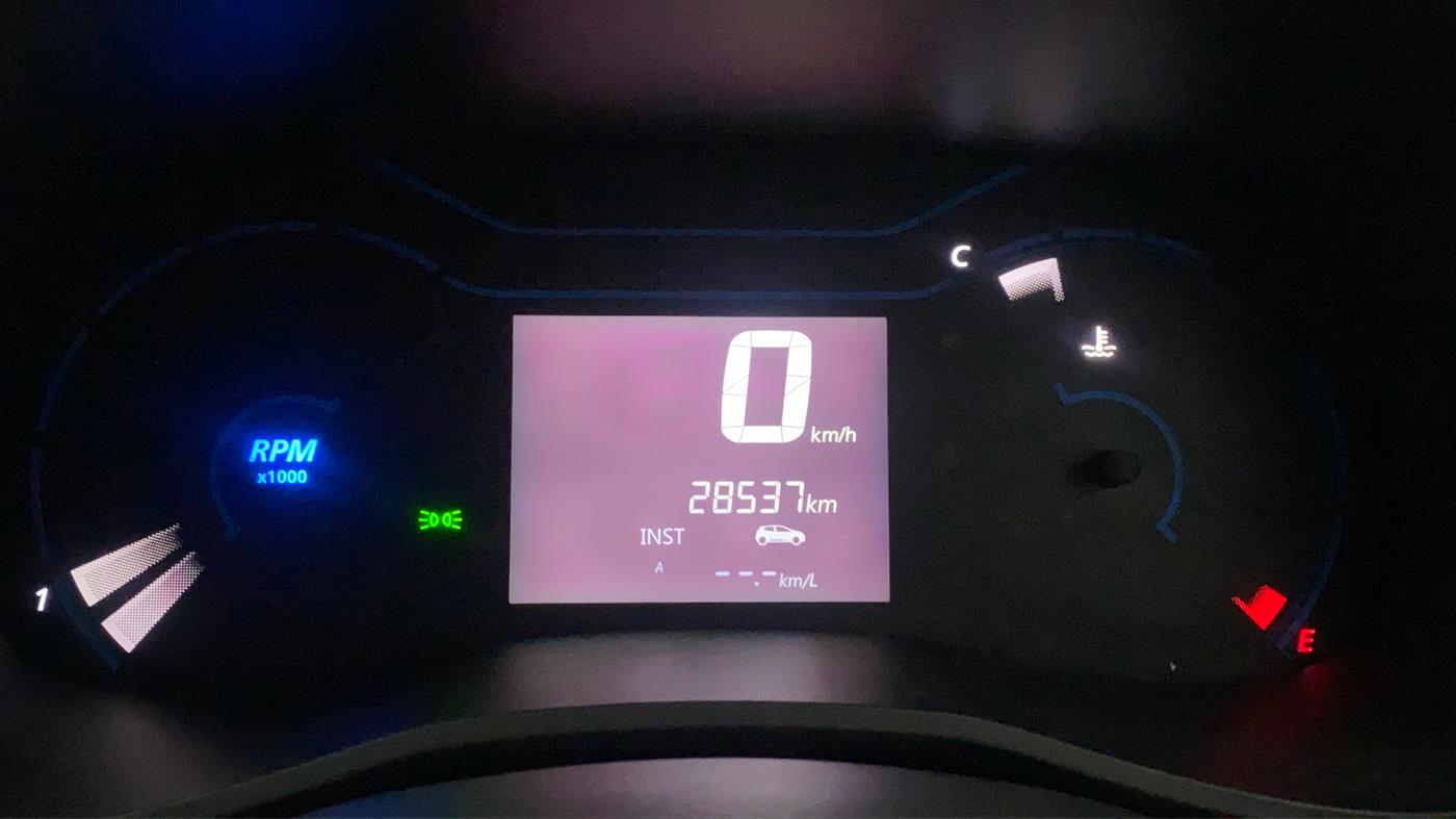 2020 Renault Kwid RXT 1.0 (O), Petrol, Manual, 28,686 km, Odometer Image