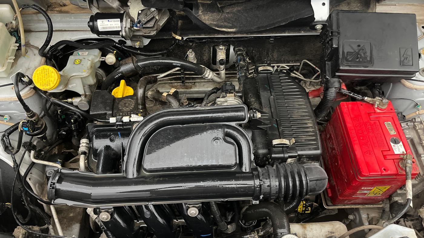 2021 Renault Kwid CLIMBER 1.0 AMT (O), Petrol, Automatic, 31,560 km, Engine View