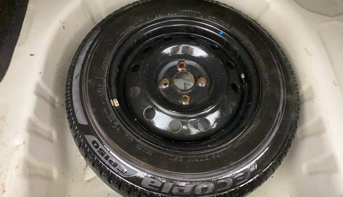 2018 Maruti Dzire VDI AMT, Diesel, Automatic, 41,581 km, Spare Tyre