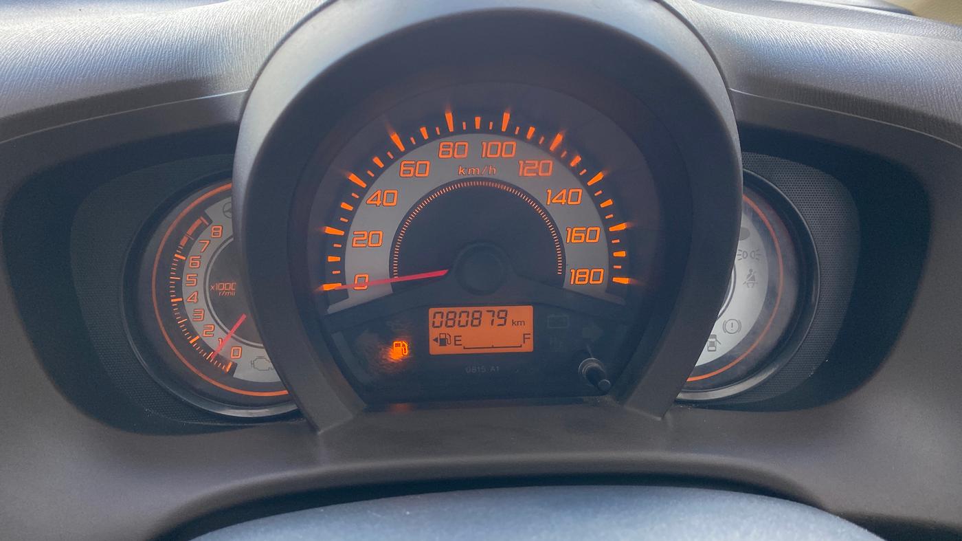 2012 Honda Brio S MT, Petrol, Manual, 80,842 km, Odometer Image