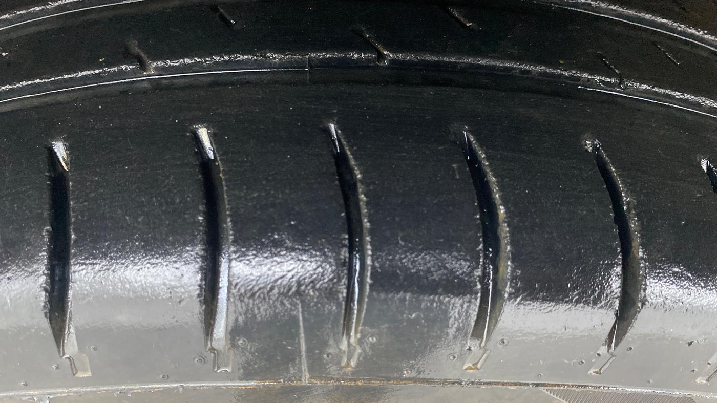 2012 Honda Brio S MT, Petrol, Manual, 80,842 km, Left Front Tyre Tread