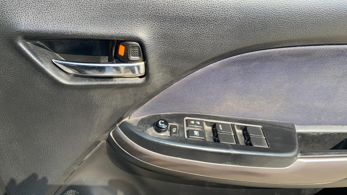 2020 Maruti Baleno DELTA PETROL 1.2, Petrol, Manual, 66,304 km, Driver Side Door Panels Control
