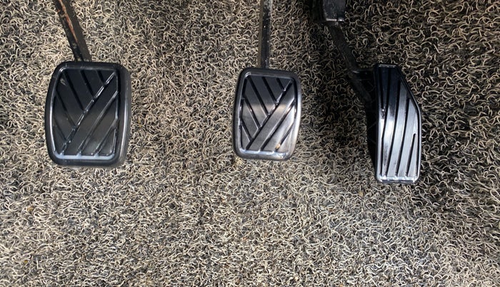 2020 Maruti Baleno DELTA PETROL 1.2, Petrol, Manual, 66,304 km, Pedals