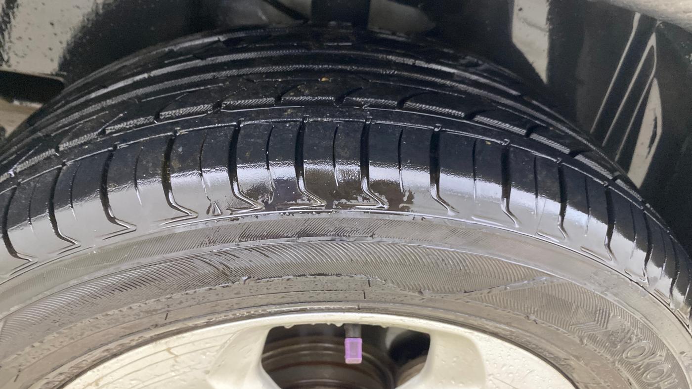 2018 Jeep Compass LIMITED 1.4 PETROL AT, Petrol, Automatic, 78,160 km, Right Rear Tyre Tread