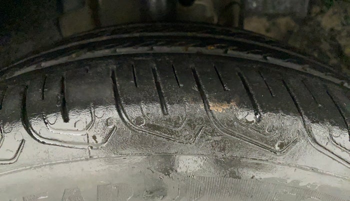 2022 Tata Tiago XZ PLUS CNG, CNG, Manual, 37,714 km, Right Front Tyre Tread