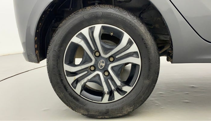 2022 Tata Tiago XZ PLUS CNG, CNG, Manual, 37,714 km, Right Rear Wheel