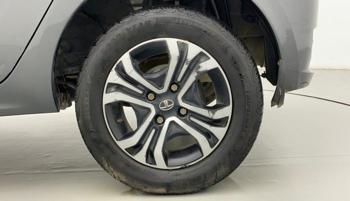 2022 Tata Tiago XZ PLUS CNG, CNG, Manual, 37,714 km, Left Rear Wheel