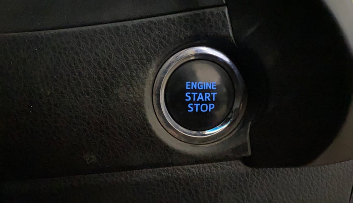 2018 Toyota Corolla Altis VL CVT PETROL, Petrol, Automatic, 1,24,098 km, Keyless Start/ Stop Button