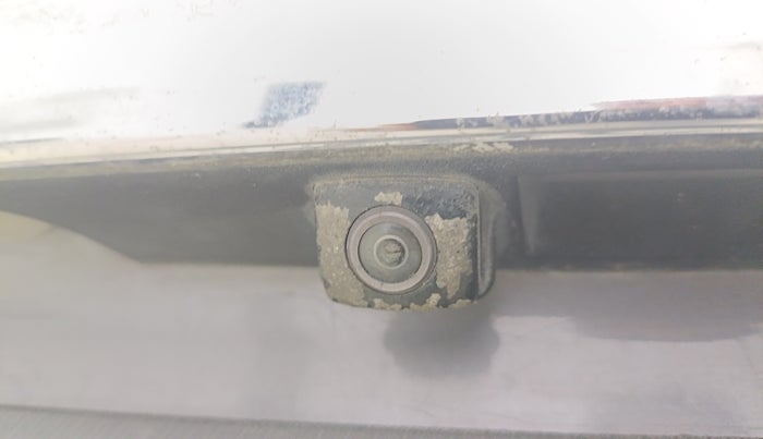 2019 Hyundai Xcent SX 1.2, CNG, Manual, 1,11,588 km, Parking Camera