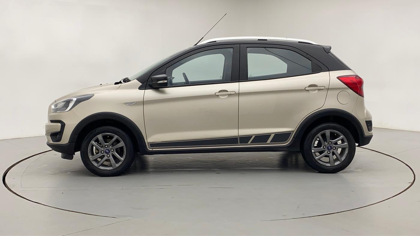 2018 Ford FREESTYLE TITANIUM + 1.2 TI-VCT, Petrol, Manual, 35,175 km, Left Side View
