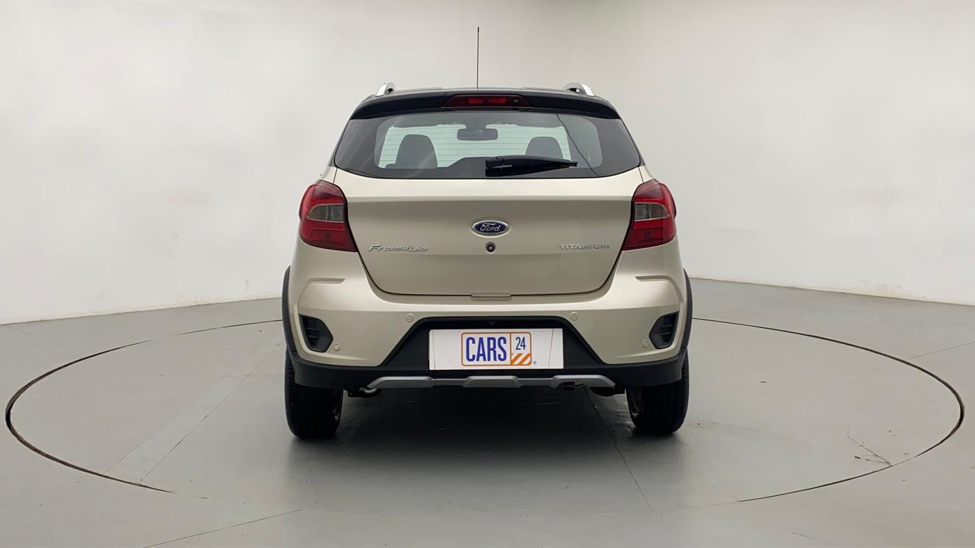 2018 Ford FREESTYLE TITANIUM + 1.2 TI-VCT, Petrol, Manual, 35,175 km, Back/Rear View